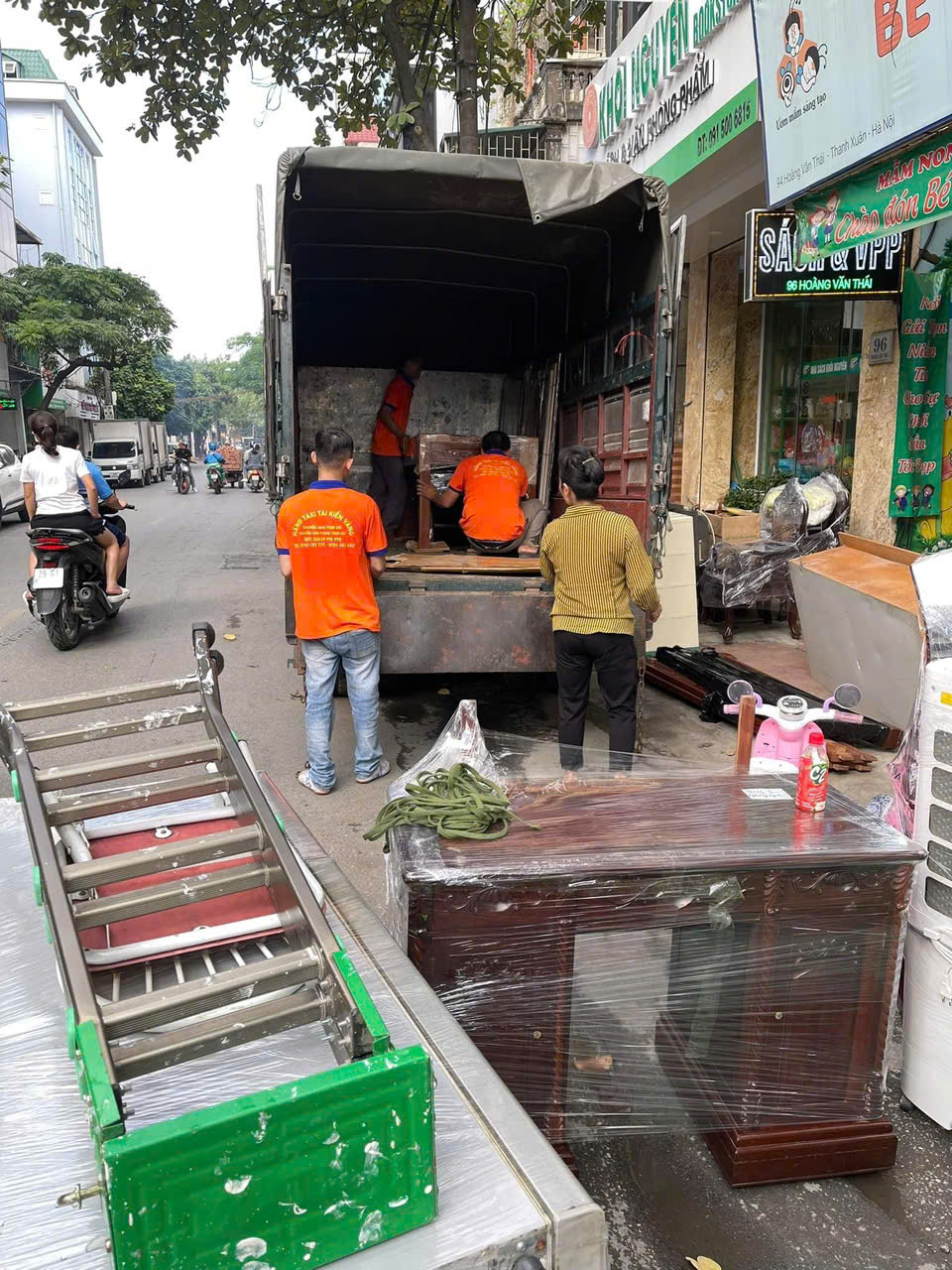 Kiến Vàng sở hữu nhiều ưu điểm và thế mạnh về dịch vụ cho thuê taxi tải Cầu Giấy 