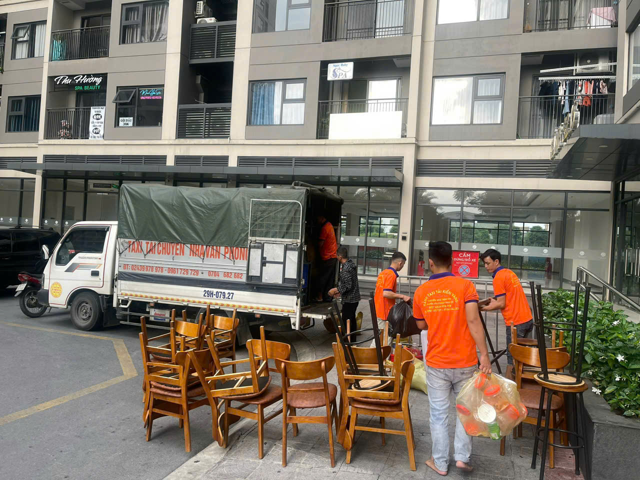 Giá dịch vụ phụ thuộc vào nhiều yếu tố