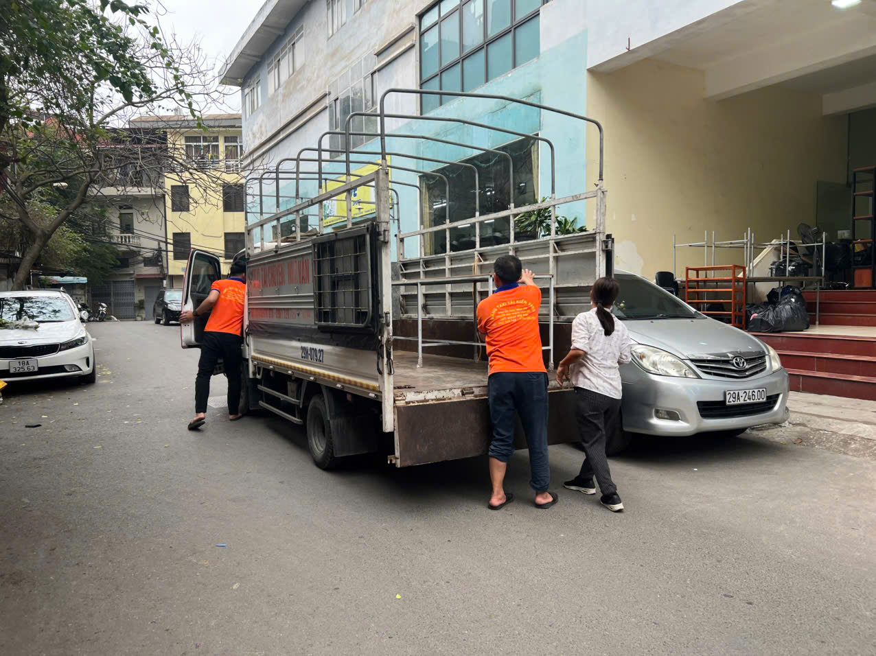 taxi tải phường Hồng Hà 3