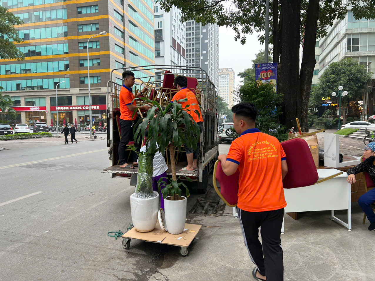 taxi tải phường Ô Chợ Dừa 3
